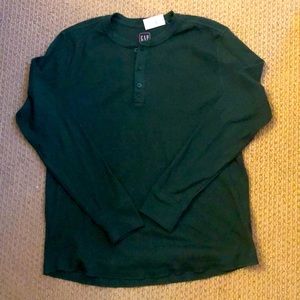GAP Large Men’s waffle Henley